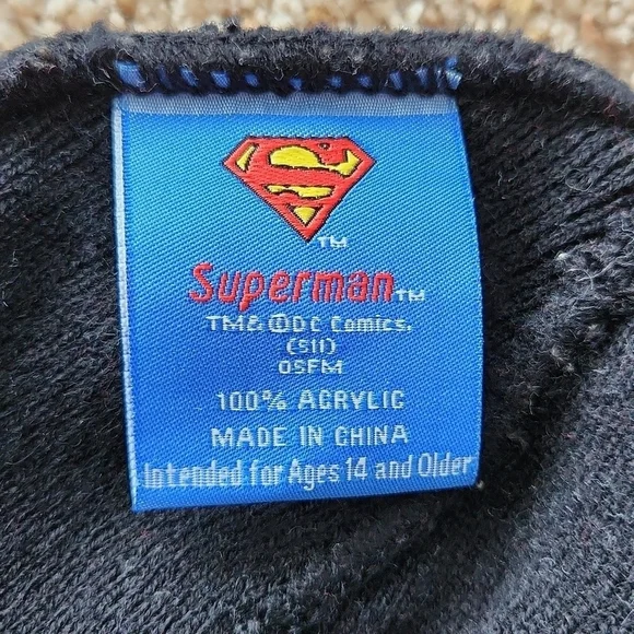 Superman hat - Picture 3 of 3